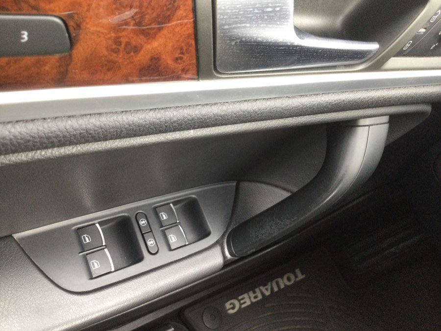 Used 2012 Volkswagen Touareg VR6 AWD/4WD image 38
