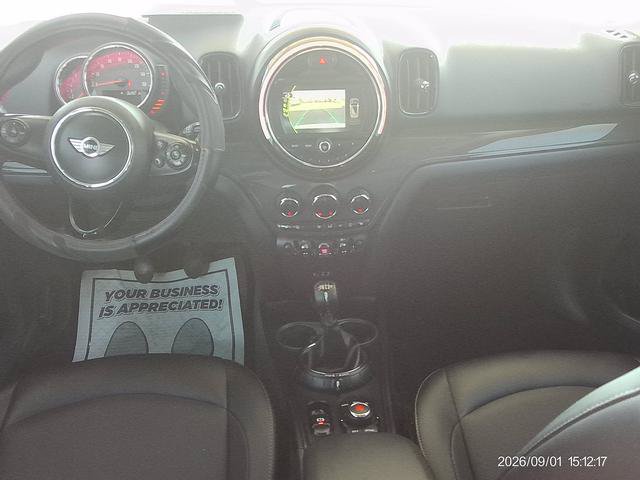 Used 2017 MINI Cooper Countryman FWD image 6