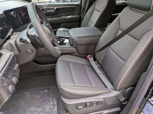 New 2026 Chevrolet Tahoe Premier w/ Sun And Tow Package AWD/4WD image 11