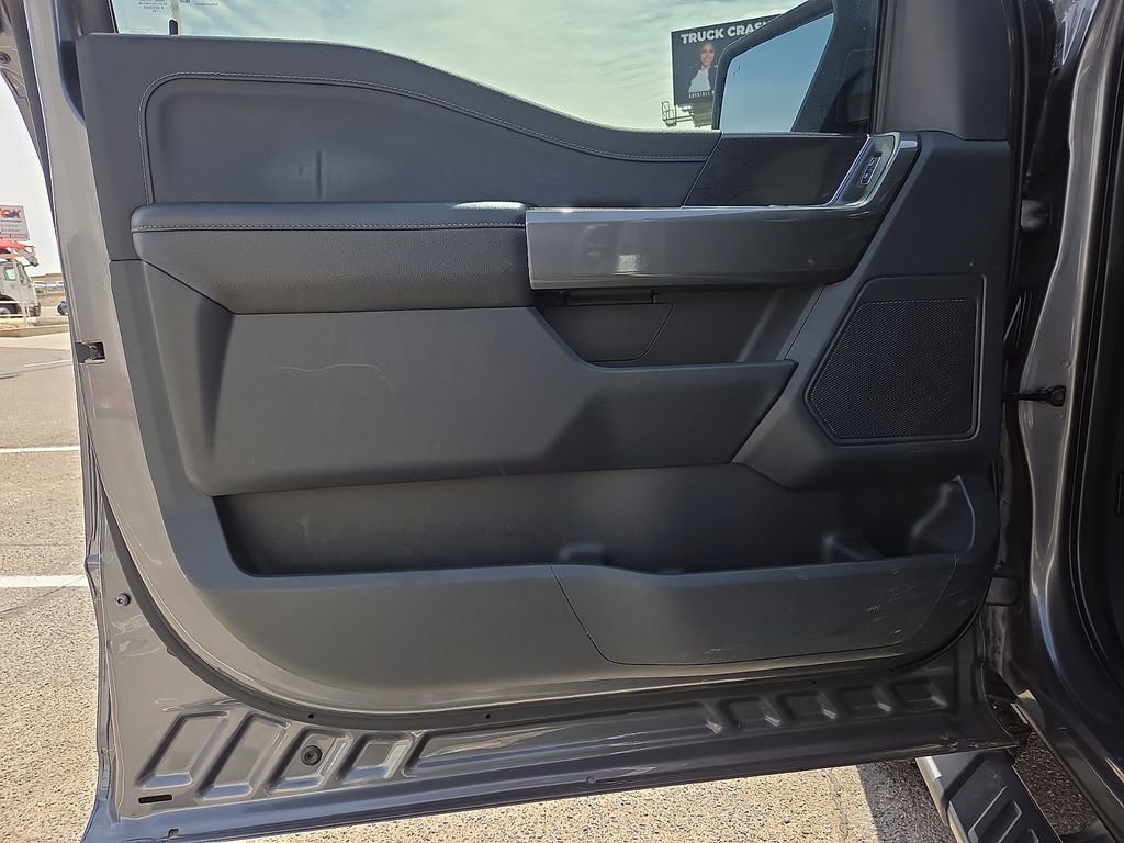 Used 2022 Ford F150 XLT w/ Equipment Group 302A High image 17