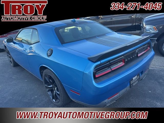 Used 2016 Dodge Challenger SXT Plus image 11