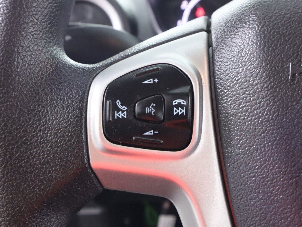 Used 2019 Ford Fiesta SE w/ Equipment Group 201A FWD image 12