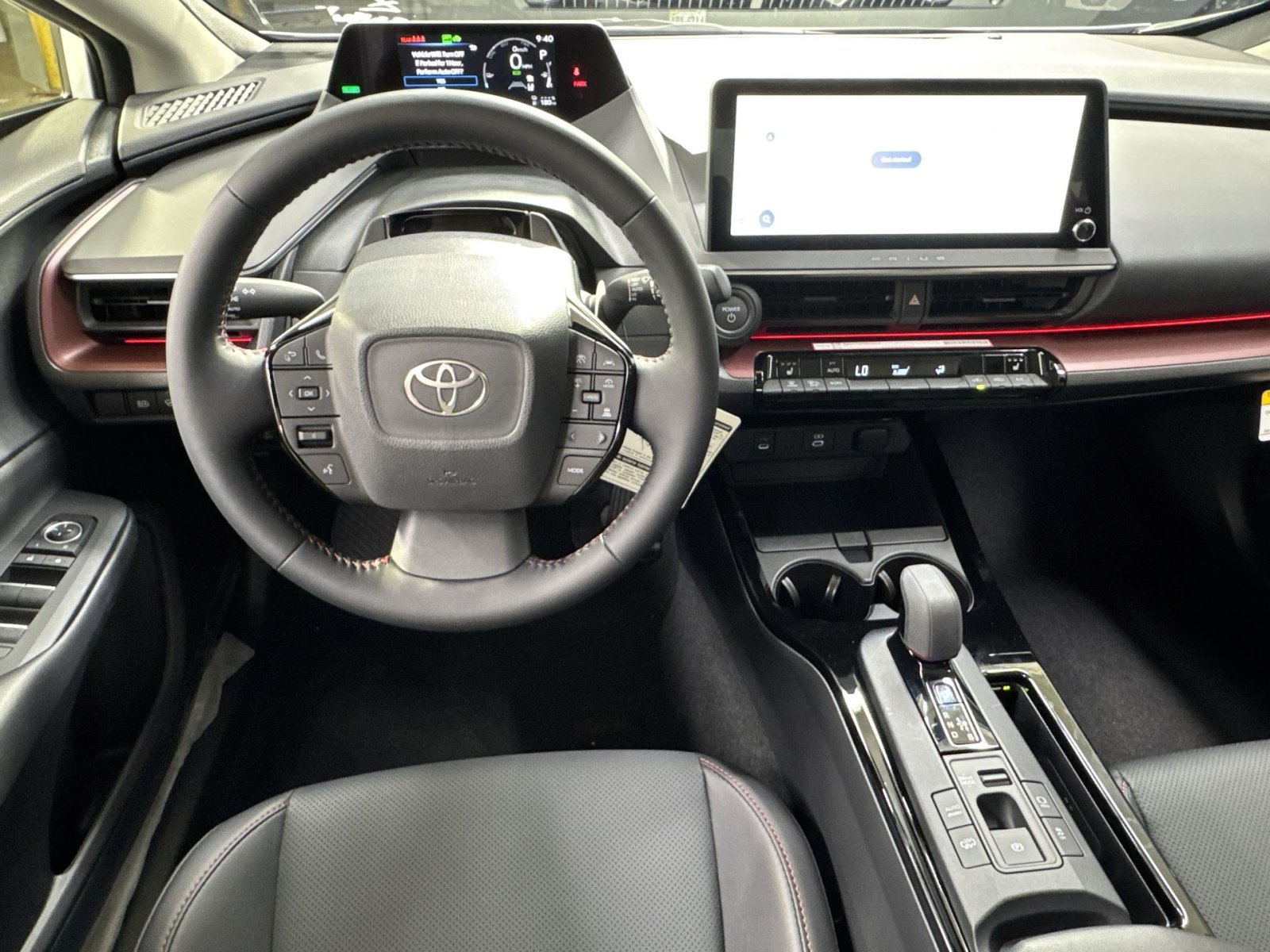 New 2026 Toyota Prius Plug-In Hybrid FWD image 31