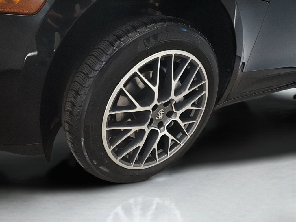 Used 2018 Porsche Macan S image 4