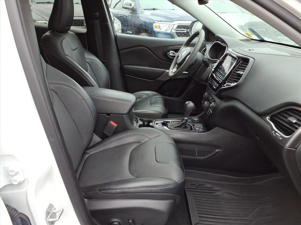 Used 2022 Jeep Cherokee Limited w/ Mopar Interior Package AWD/4WD image 26