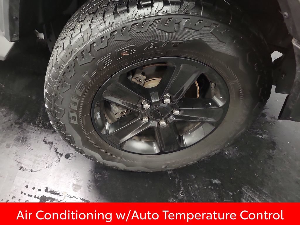 Used 2022 Jeep Wrangler Unlimited Sport AWD/4WD image 10