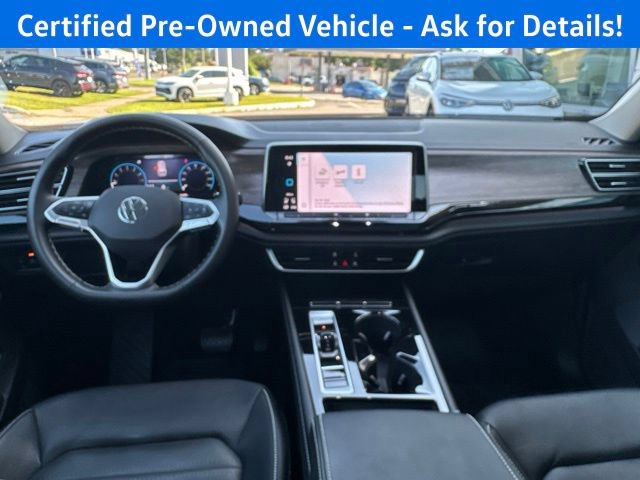 Certified 2025 Volkswagen Atlas SEL AWD/4WD image 4