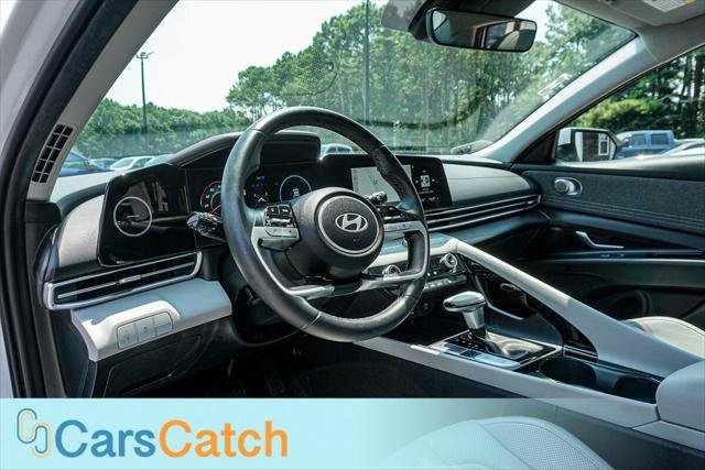 Used 2024 Hyundai Elantra Limited FWD image 22
