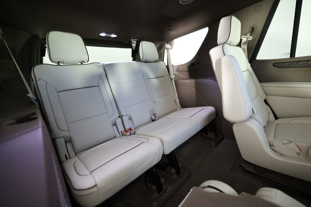 Used 2026 GMC Yukon Denali image 12