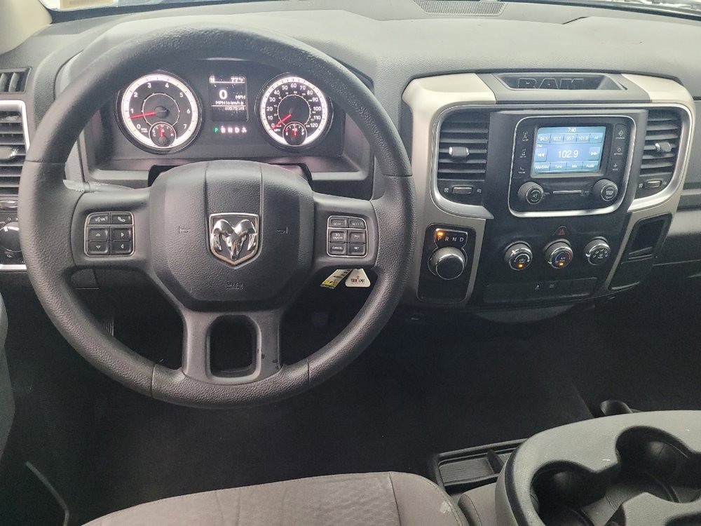 Used 2019 RAM 1500 Classic SLT image 22