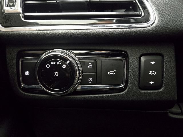 Certified 2021 Lincoln Navigator L Reserve AWD/4WD image 26