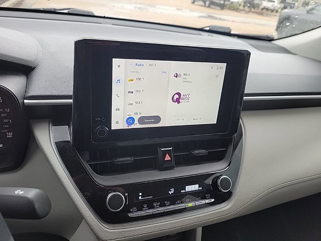 Used 2023 Toyota Corolla Cross L AWD/4WD image 18