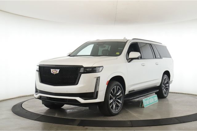 Used 2022 Cadillac Escalade ESV Sport w/ Touring Package AWD/4WD image 10