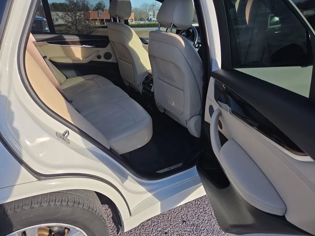 Used 2017 BMW X5 xDrive35i image 21