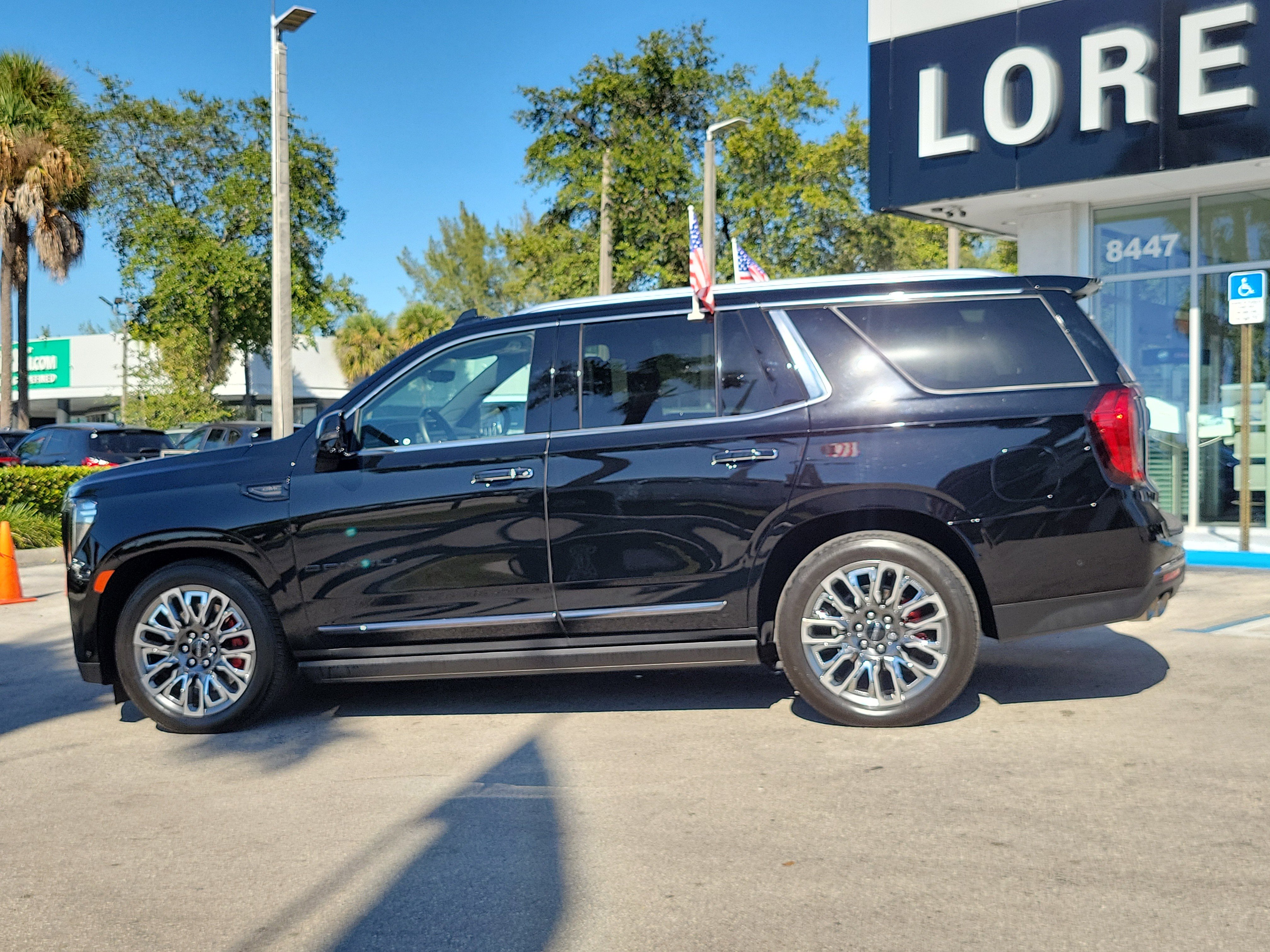 Used 2024 GMC Yukon Denali Ultimate image 8