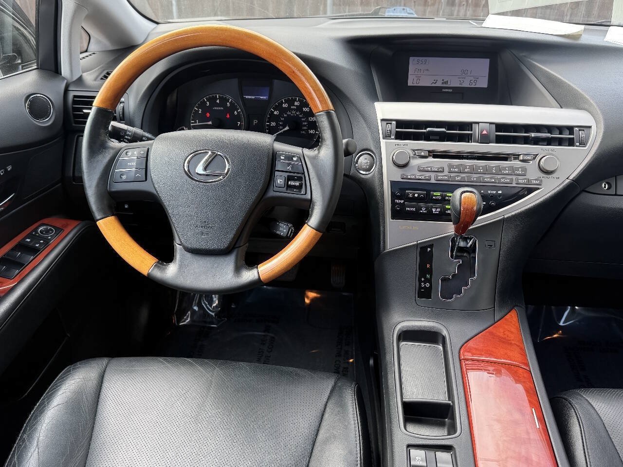 Used 2011 Lexus RX 350 2WD w/ Premium Pkg image 4