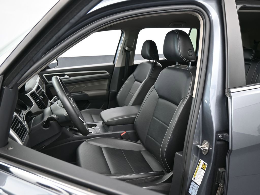 Used 2021 Volkswagen Atlas SE image 10