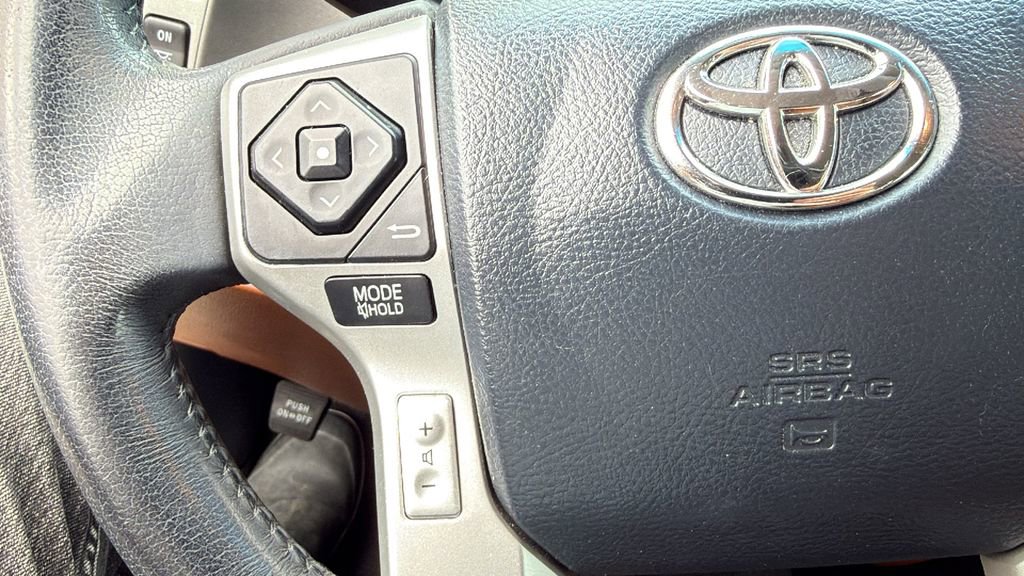 Used 2014 Toyota Sequoia Platinum RWD image 7