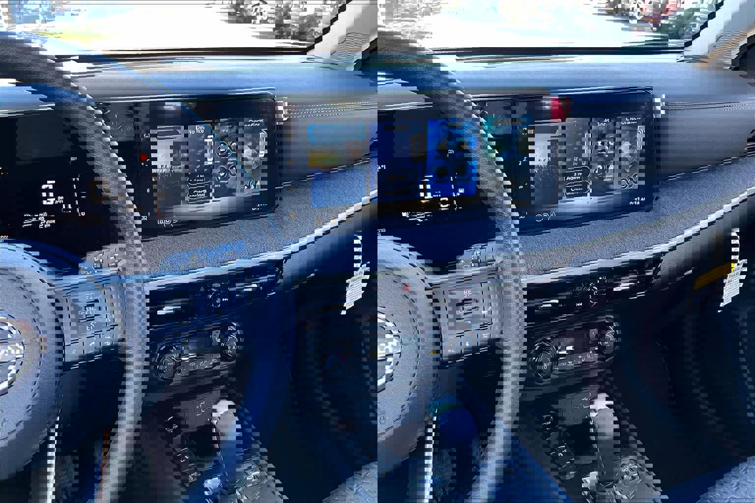 New 2026 Nissan Kicks SV image 6