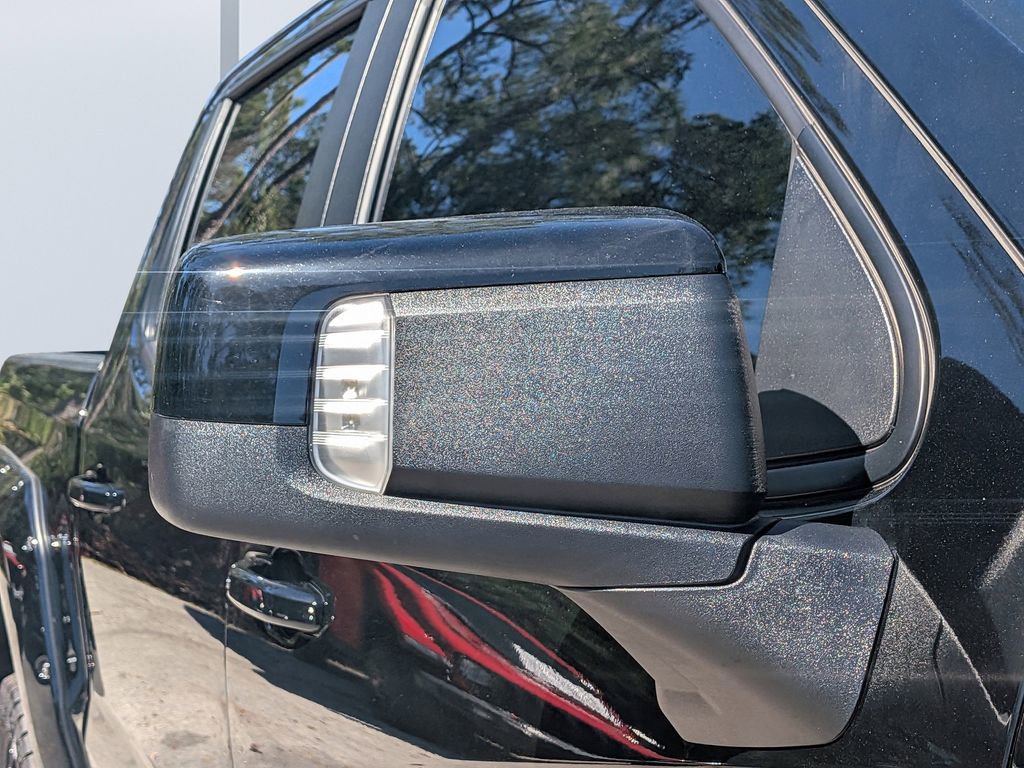 Used 2022 Chevrolet Silverado 1500 RST image 11