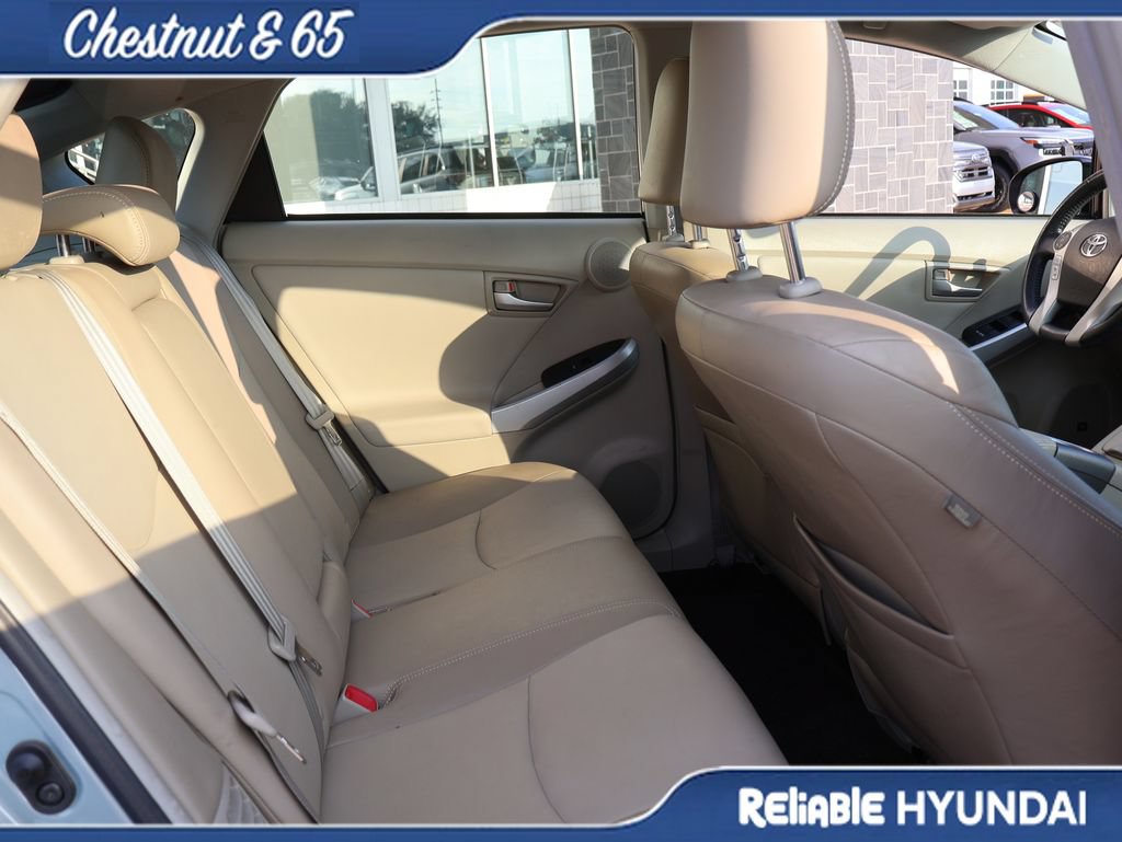 Used 2014 Toyota Prius Four FWD image 12