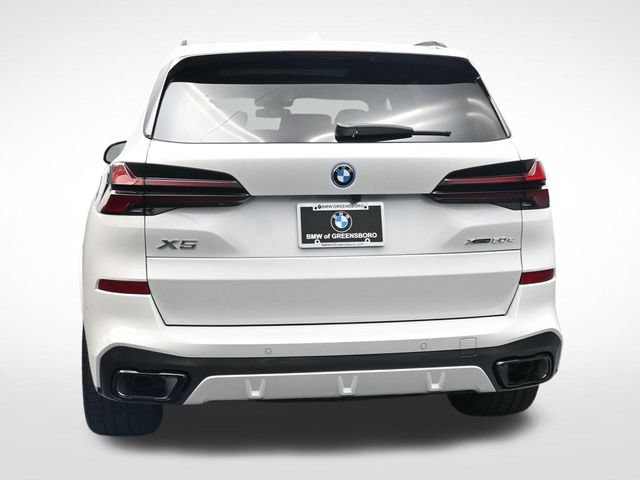 New 2026 BMW X5 xDrive50e w/ M Sport Package AWD/4WD image 6