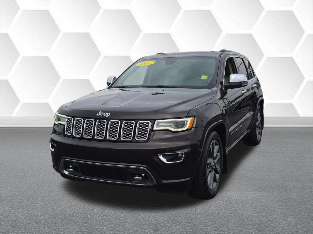 Used 2017 Jeep Grand Cherokee Overland AWD/4WD image 7