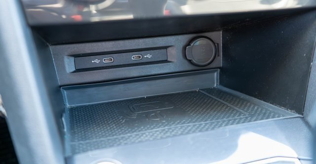 Used 2021 Volkswagen Tiguan SE image 30