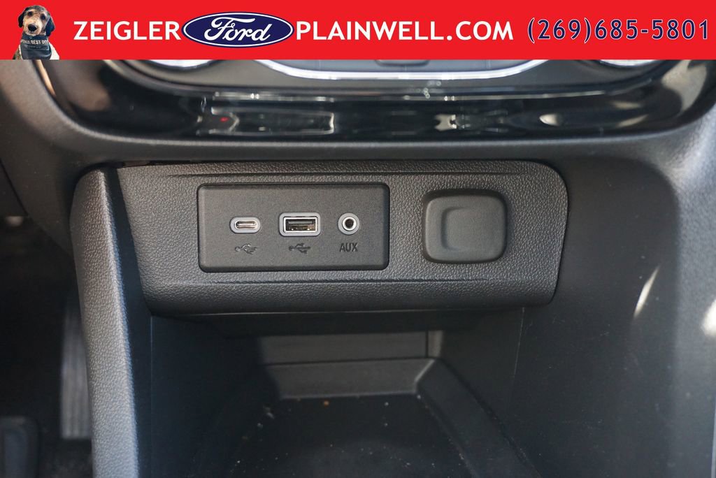 Used 2023 Buick Encore GX Essence w/ Experience Buick Package AWD/4WD image 24