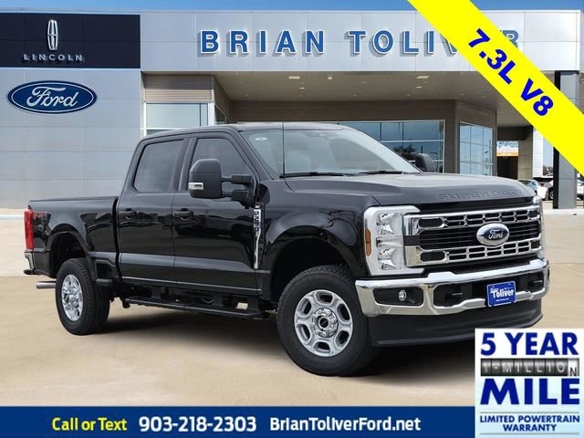 New 2026 Ford F250 XLT w/ FX4 Off-Road Package