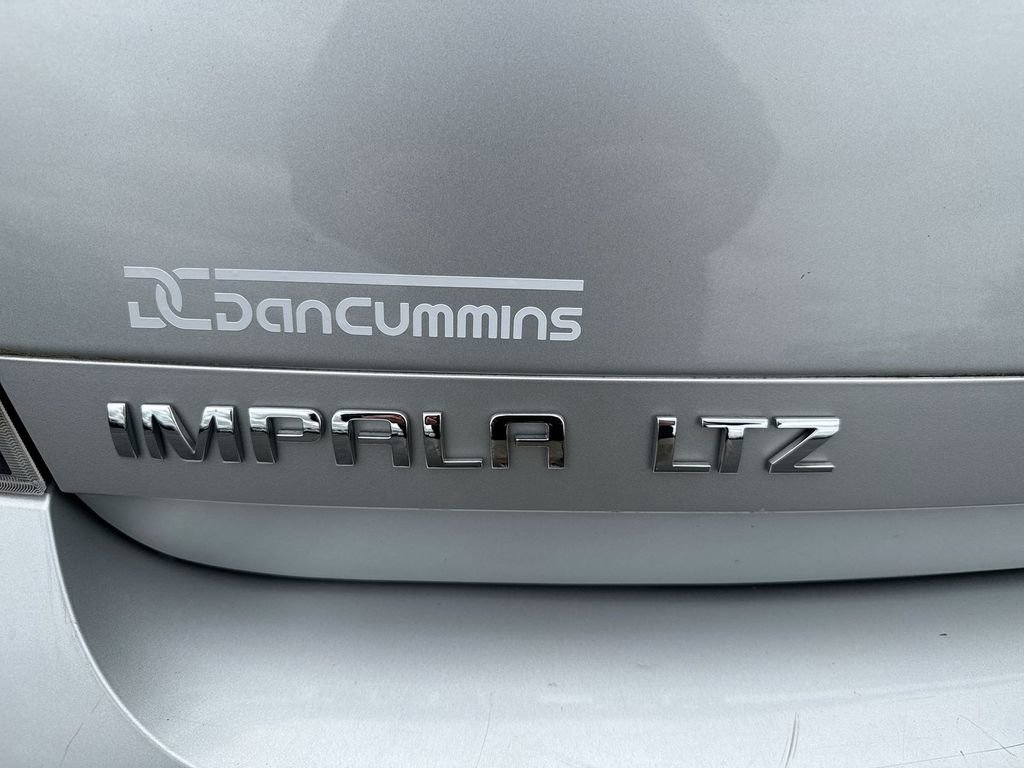Used 2012 Chevrolet Impala LTZ FWD image 25