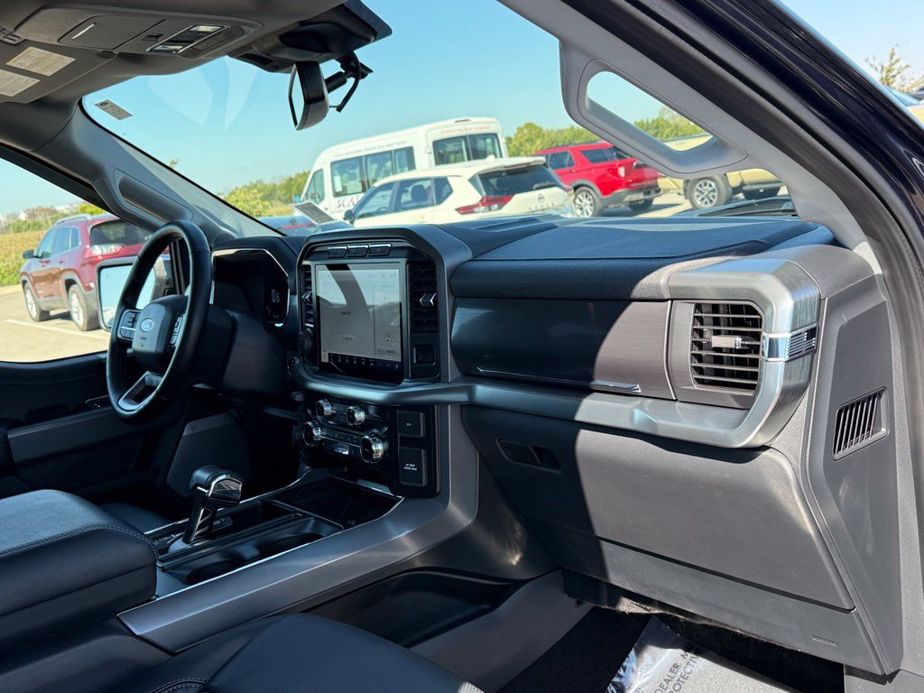 Used 2022 Ford F150 Lariat w/ Equipment Group 502A High AWD/4WD image 28
