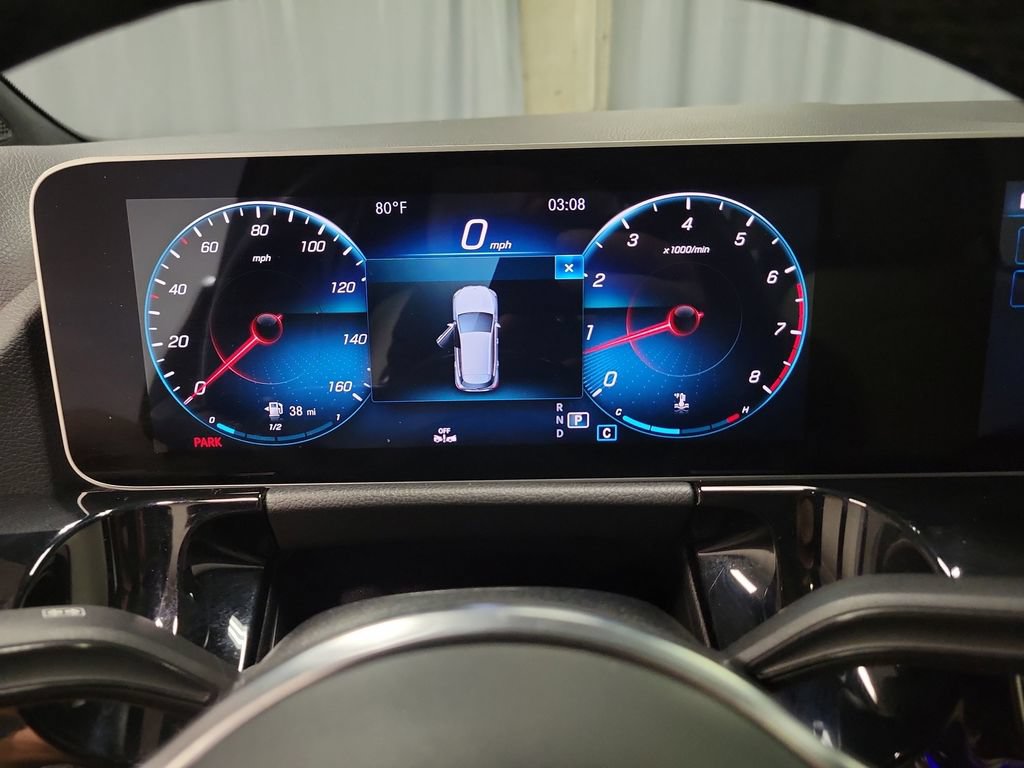 Used 2021 Mercedes-Benz GLA 250 4MATIC image 26