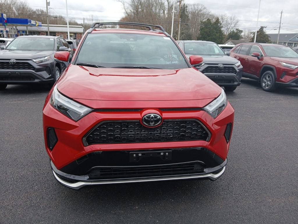 New 2025 Toyota RAV4 SE image 13