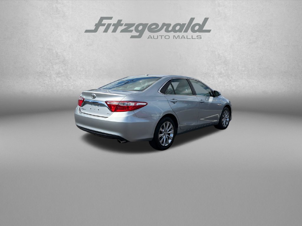 Used 2016 Toyota Camry XLE w/ Moonroof Package FWD image 8