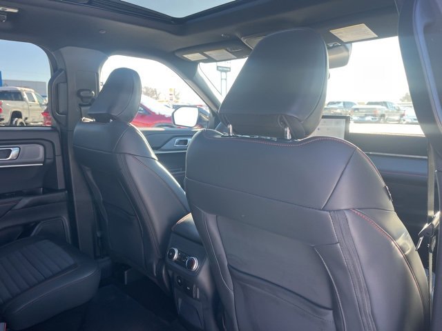 Used 2025 Ford Explorer ST-Line image 49