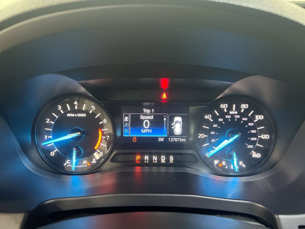 Used 2017 Ford Explorer XLT AWD/4WD image 12