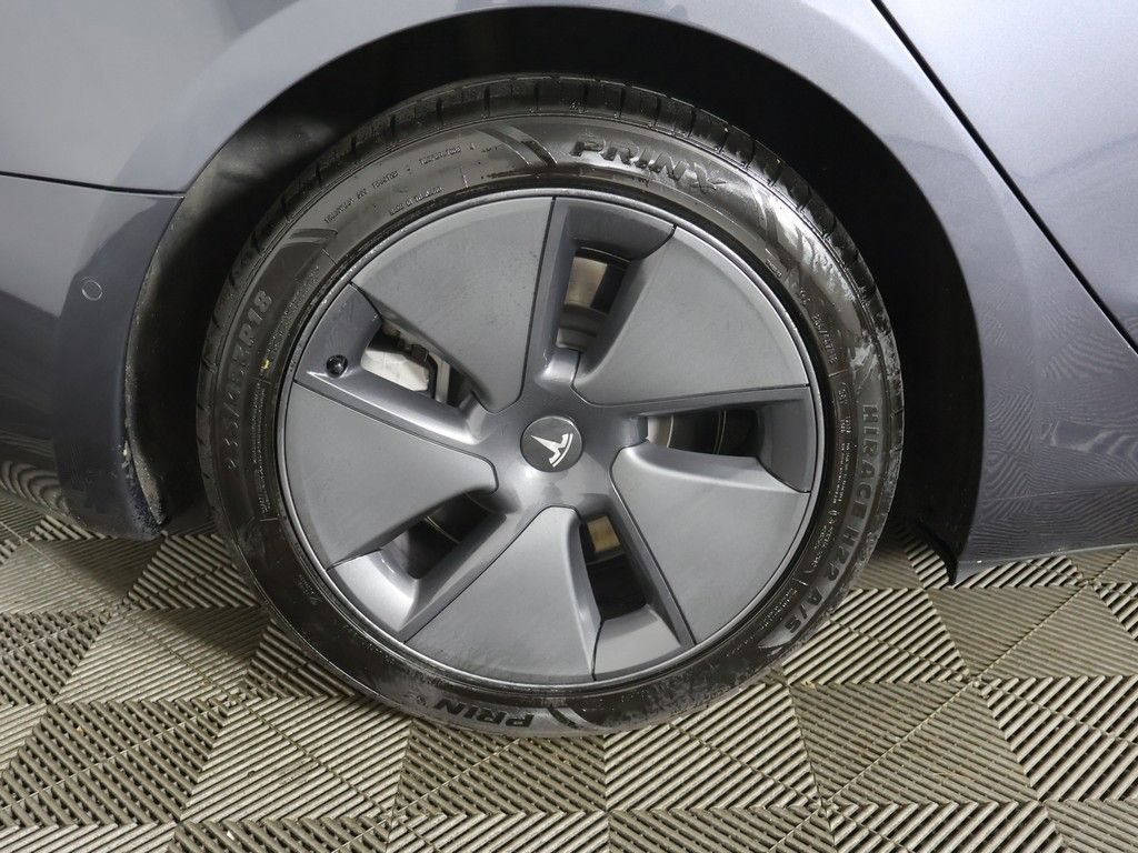 Used 2021 Tesla Model 3 Standard Range Plus RWD image 21