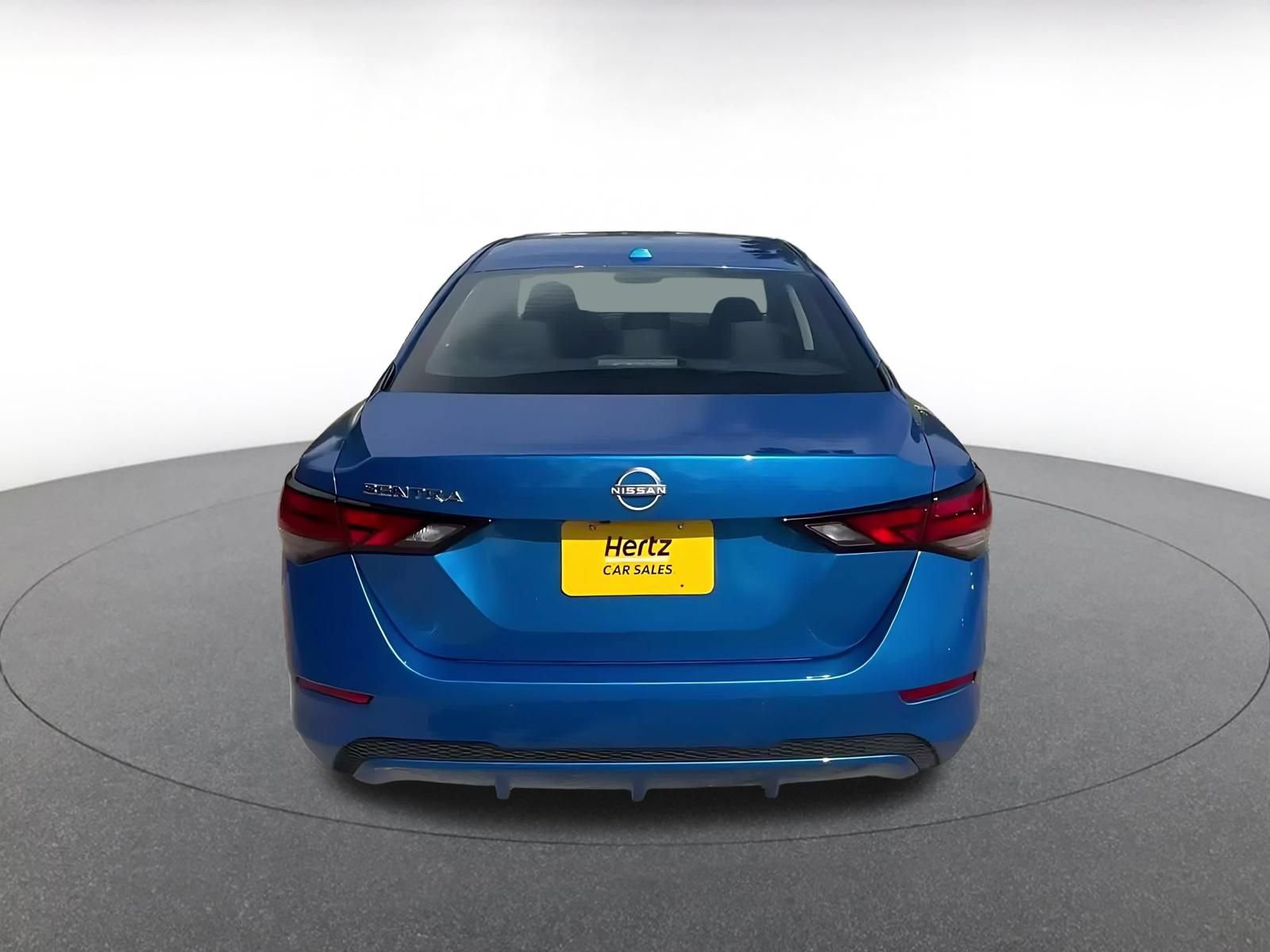 Used 2025 Nissan Sentra SV FWD image 12