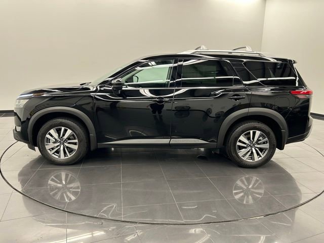 Certified 2024 Nissan Pathfinder SL image 5