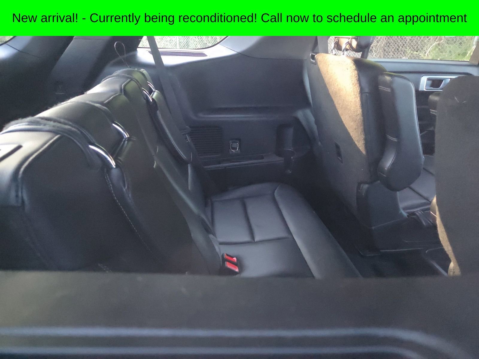 Used 2020 Ford Explorer XLT w/ Equipment Group 202A image 9