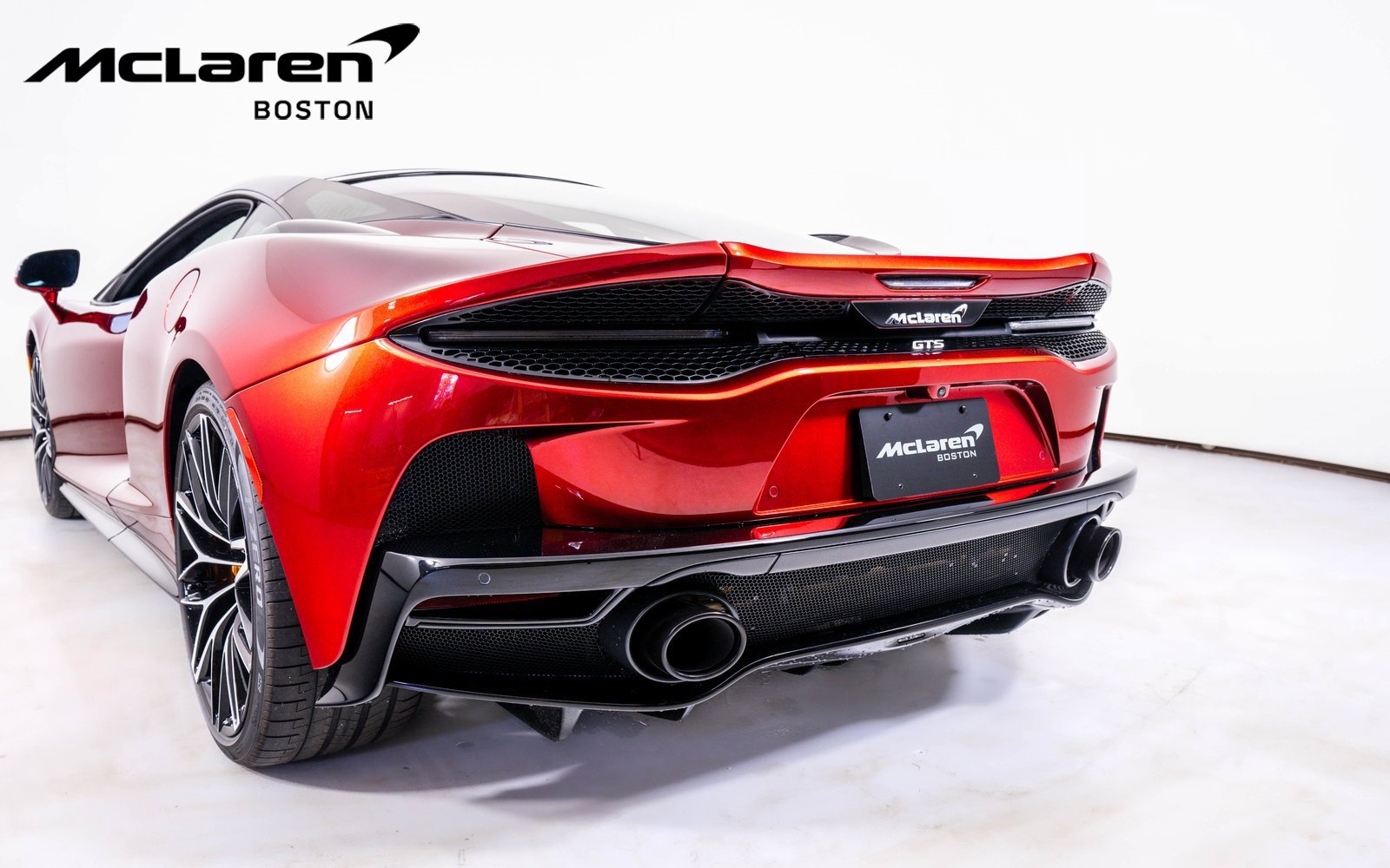 New 2025 McLaren GTS image 10
