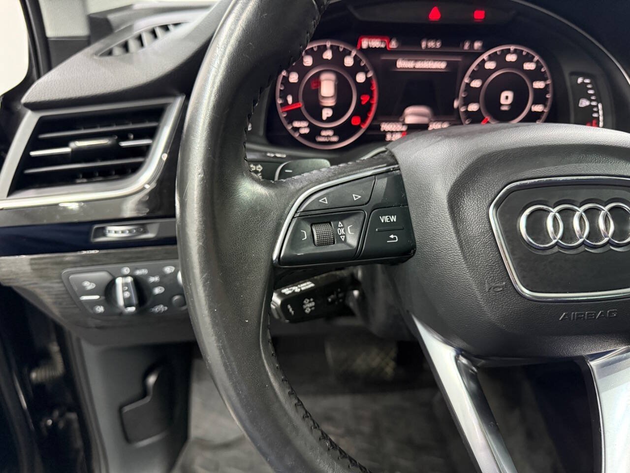 Used 2019 Audi Q7 3.0T Prestige AWD/4WD image 18