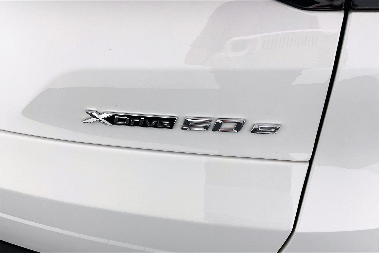 Used 2026 BMW X5 xDrive50e w/ Premium Package AWD/4WD image 7