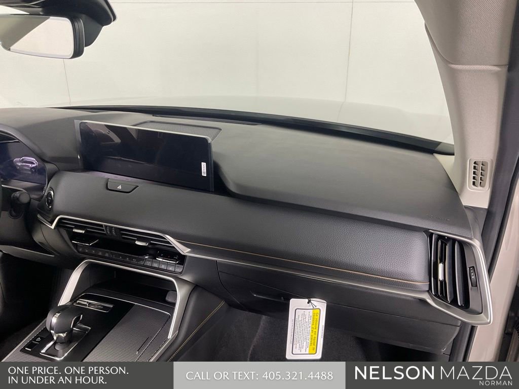 New 2026 MAZDA CX-90 Plug-In Hybrid w/Premium Sport AWD/4WD image 34