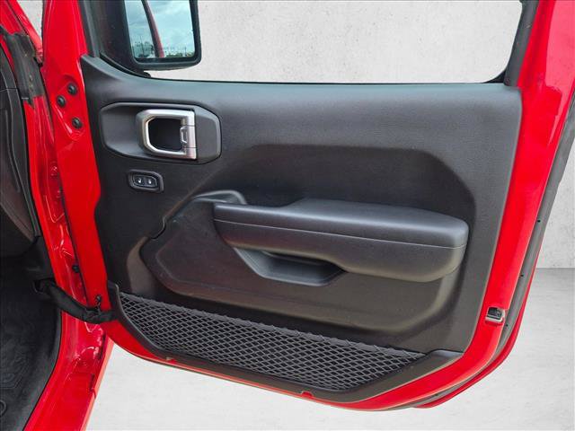 Used 2018 Jeep Wrangler Sport AWD/4WD image 25