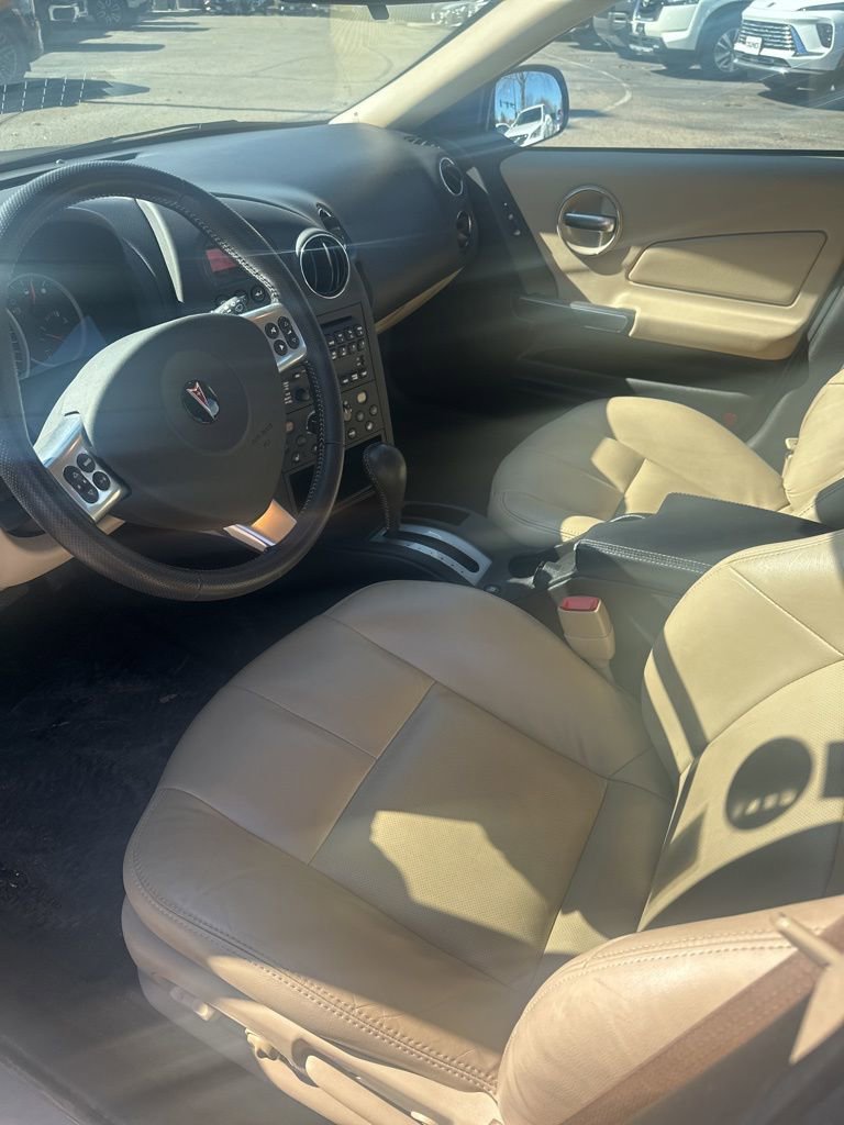Used 2006 Pontiac Grand Prix GT w/ Sun And Sound Package image 9