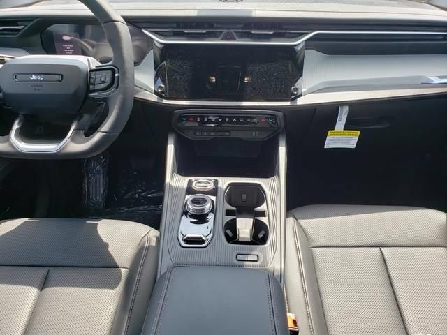 New 2026 Jeep Cherokee Limited AWD/4WD image 8