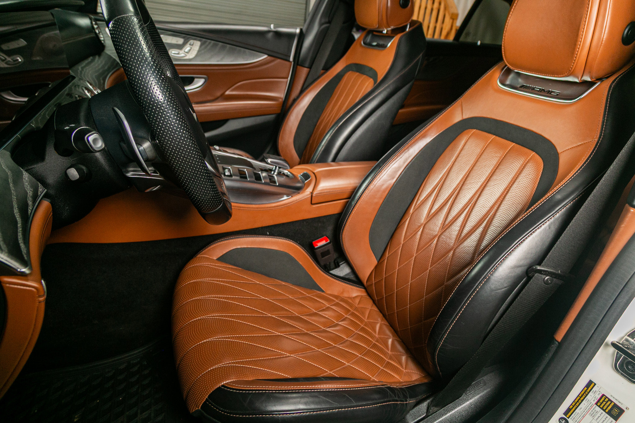 Used 2021 Mercedes-Benz AMG GT 43 image 4