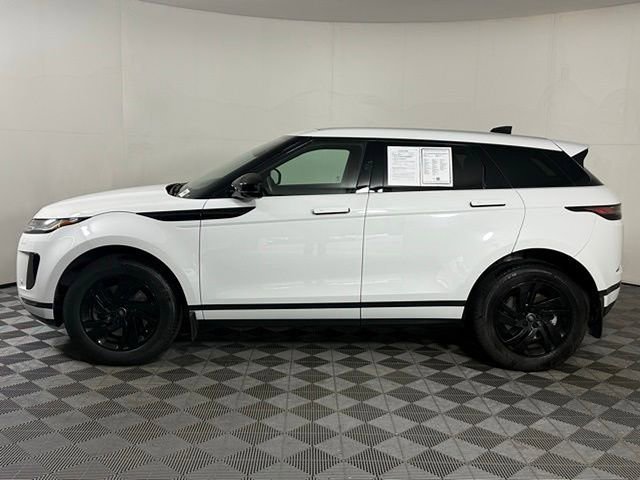 Used 2023 Land Rover Range Rover Evoque S image 3